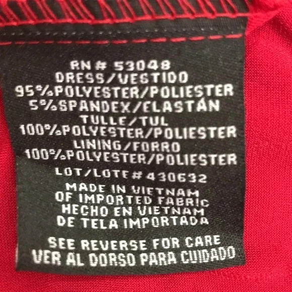Morgan & Co. Size 5 Red Halter Styles Maxi Gown With Padding. New No Tag - Picture 11 of 11